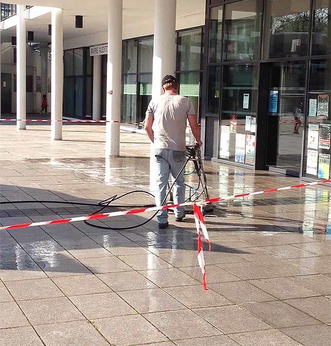 Entretien des terrasses et piscines